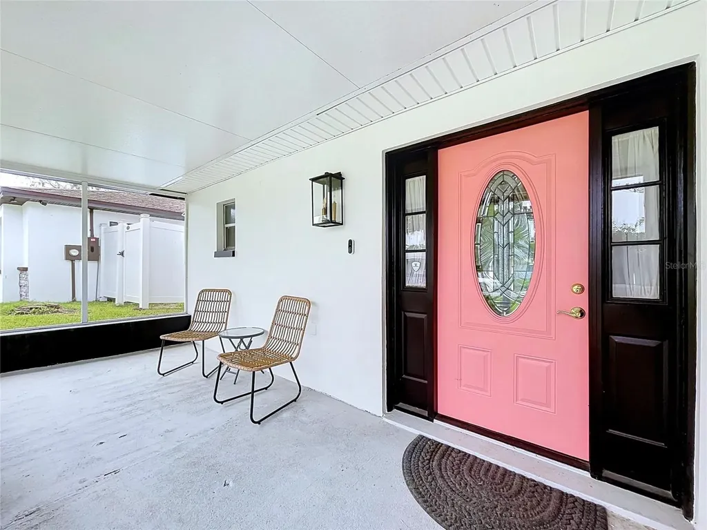 1005 Hallwood Loop Brandon FL 33511
