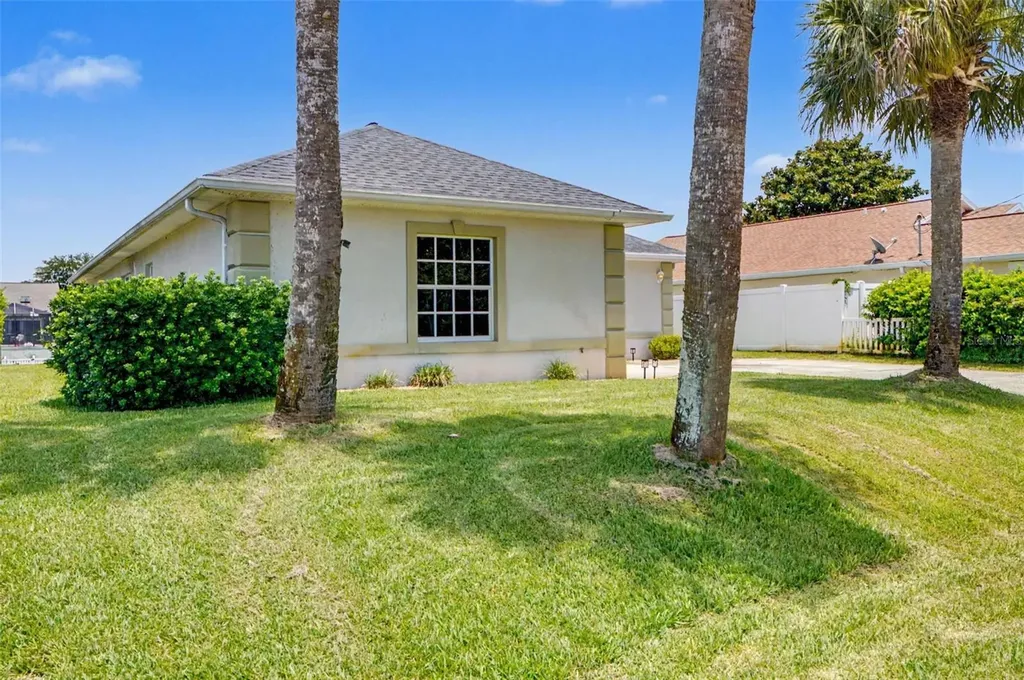 40 Columbia Lane Palm Coast FL 32137