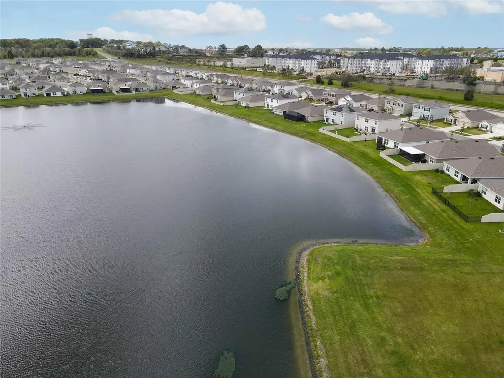 7590 Broad Pointe Drive Zephyrhills FL 33540
