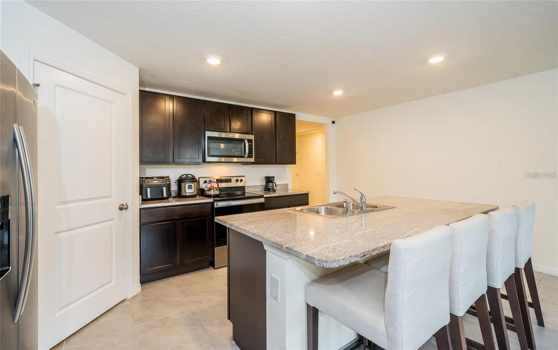 7590 Broad Pointe Drive Zephyrhills FL 33540