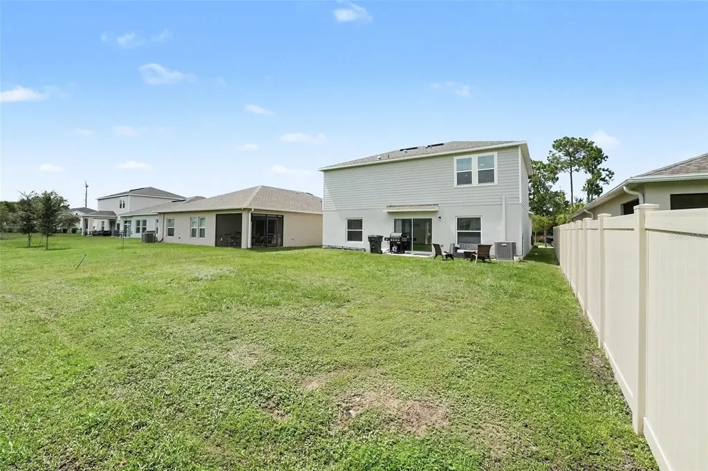 2051 Rosewood Circle Lakeland FL 33810
