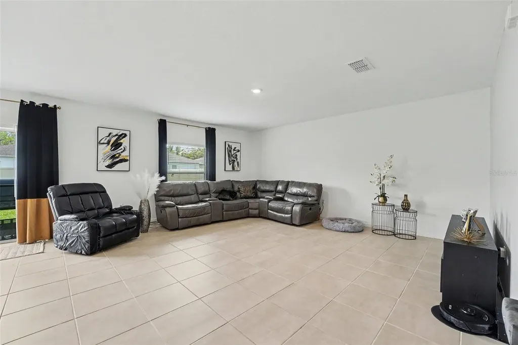 2051 Rosewood Circle Lakeland FL 33810
