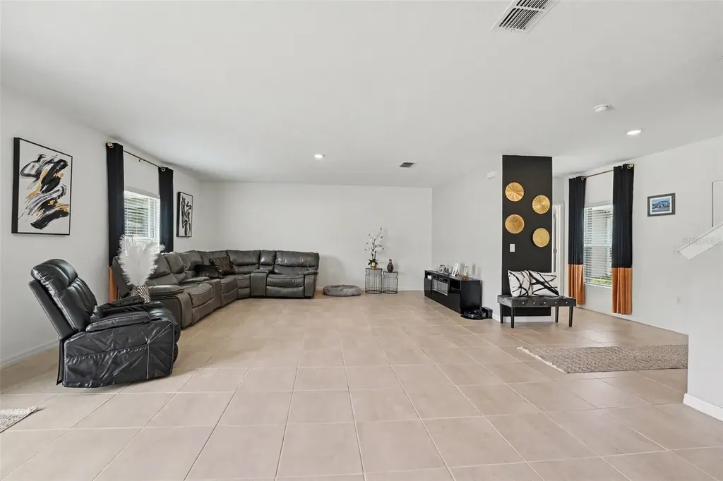 2051 Rosewood Circle Lakeland FL 33810