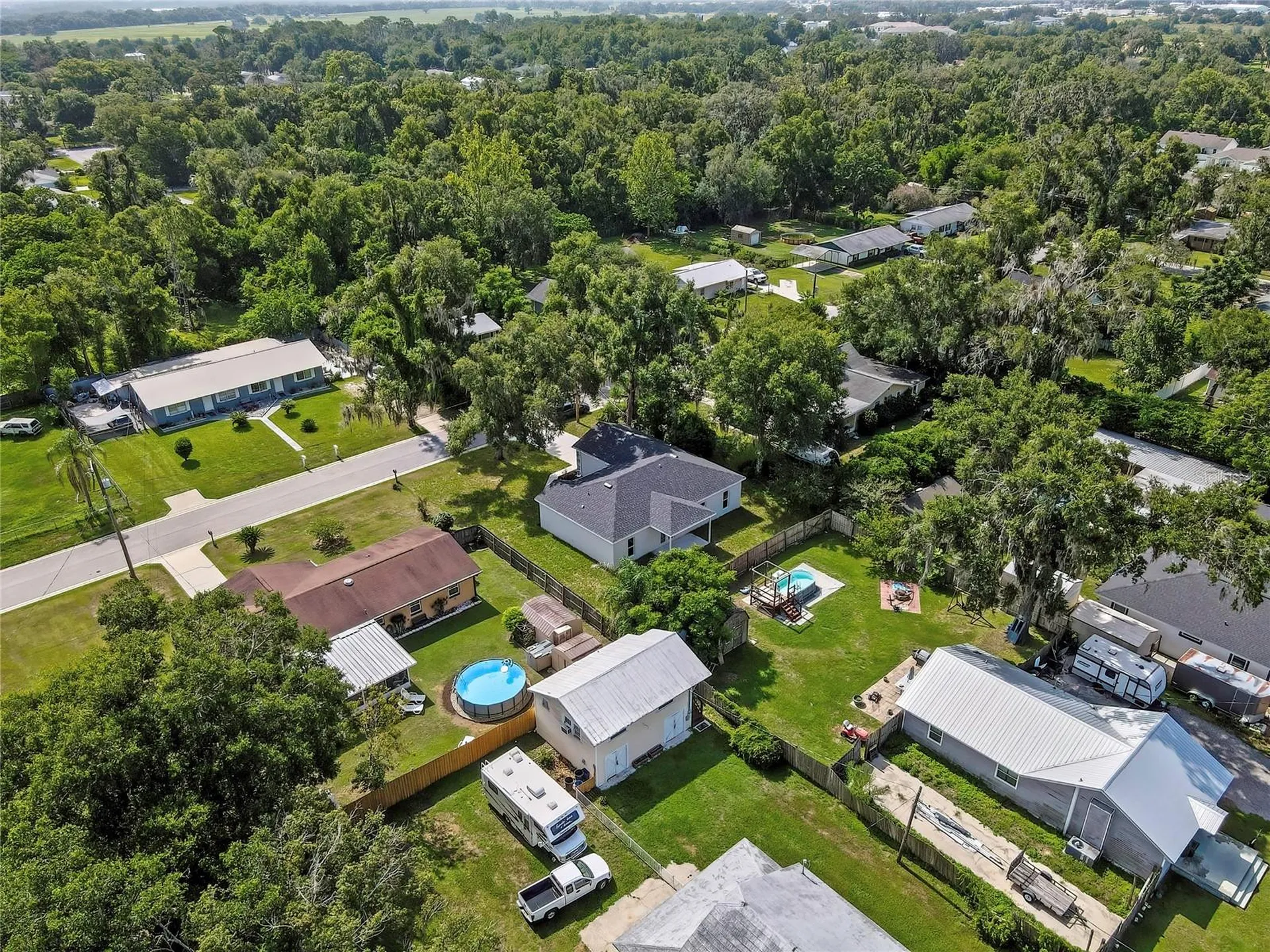 13649 13th Street Dade City FL 33525