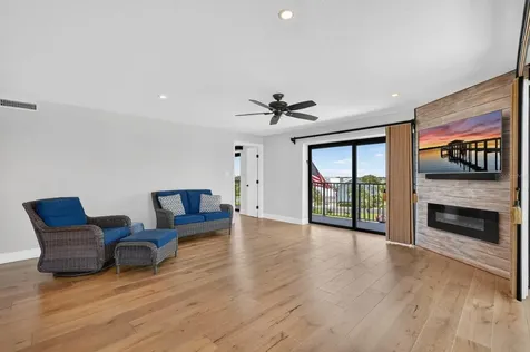 503 N Causeway New Smyrna Beach FL 32169