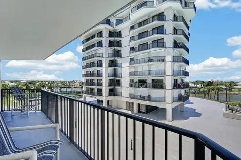 503 N Causeway New Smyrna Beach FL 32169