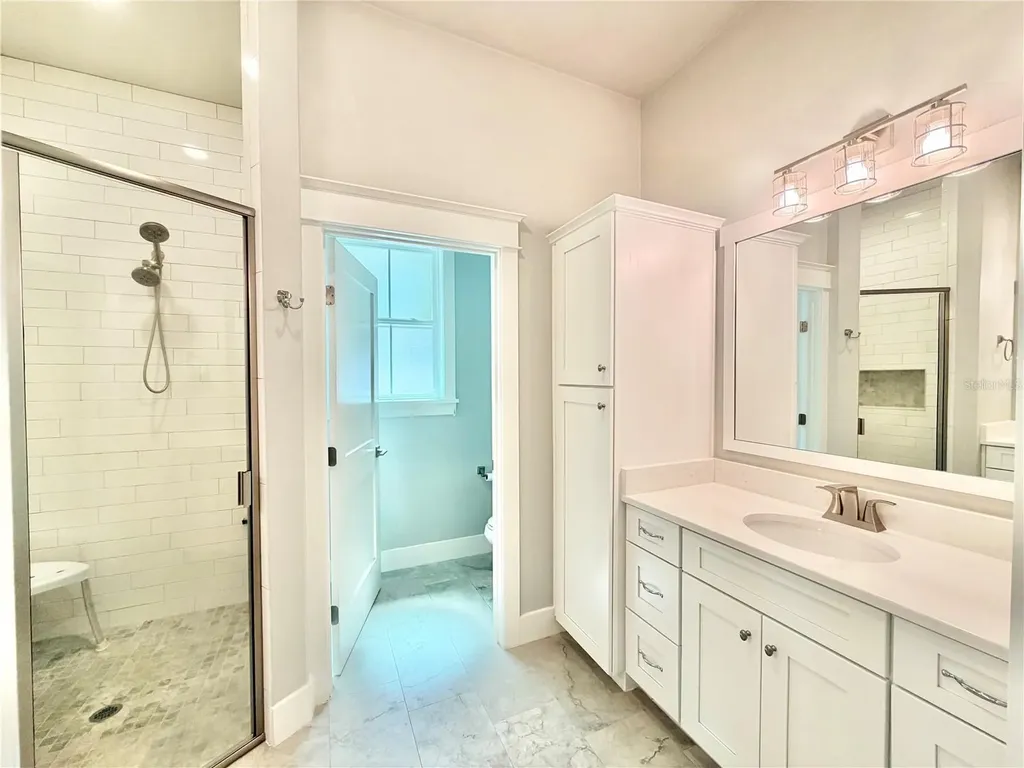 2537 NW 48th Terrace Gainesville FL 32606