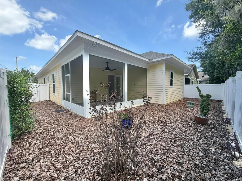 2537 NW 48th Terrace Gainesville FL 32606