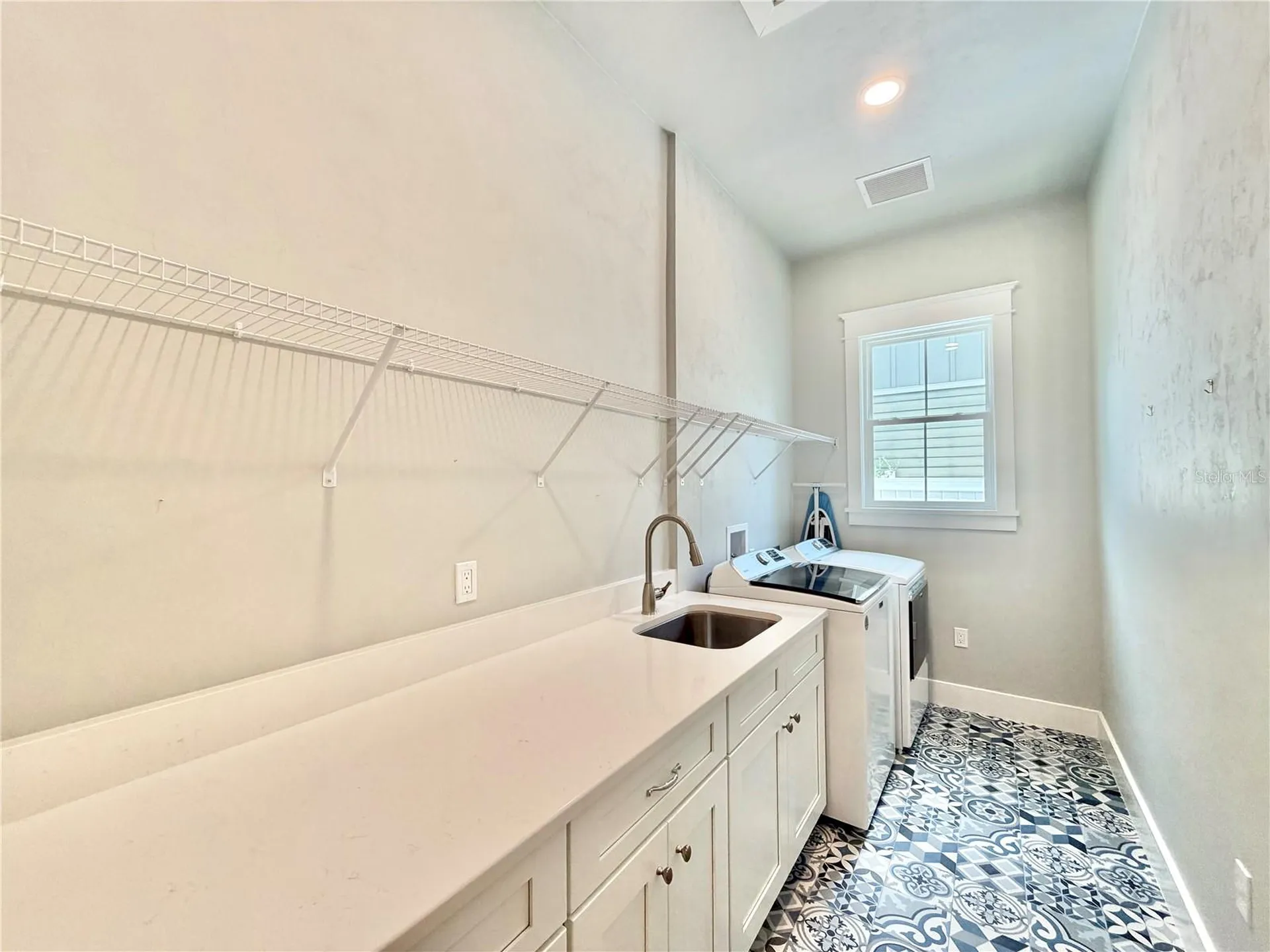 2537 NW 48th Terrace Gainesville FL 32606