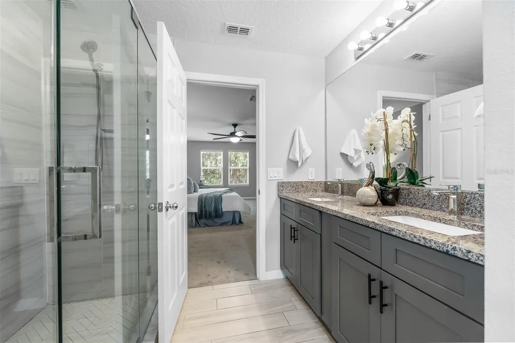 4723 Conway Road Orlando FL 32812
