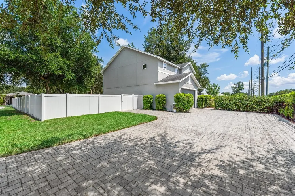 4723 Conway Road Orlando FL 32812