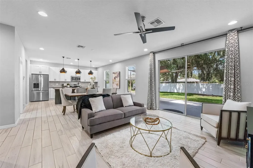 4723 Conway Road Orlando FL 32812