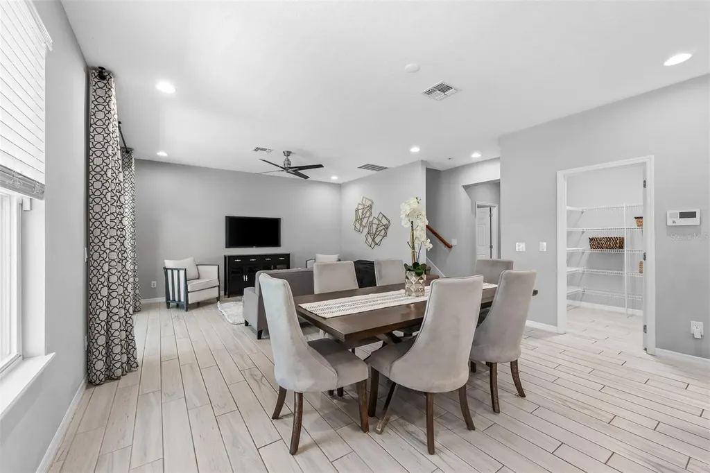 4723 Conway Road Orlando FL 32812