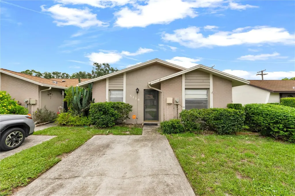 5116 Lesher Court Tampa FL 33624