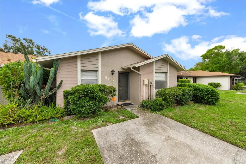 5116 Lesher Court Tampa FL 33624