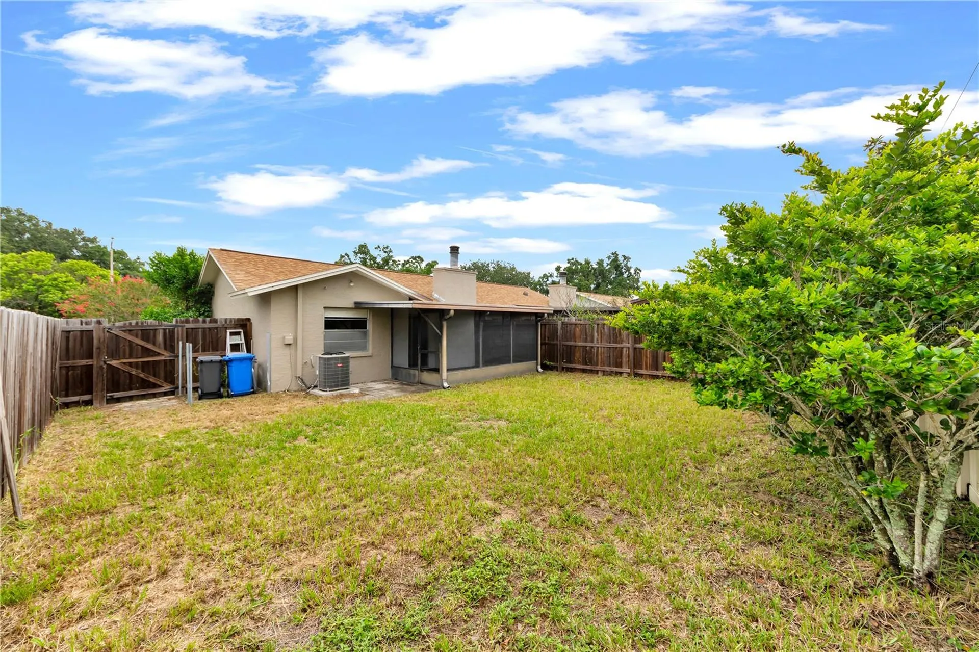 5116 Lesher Court Tampa FL 33624