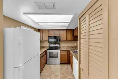 5116 Lesher Court Tampa FL 33624