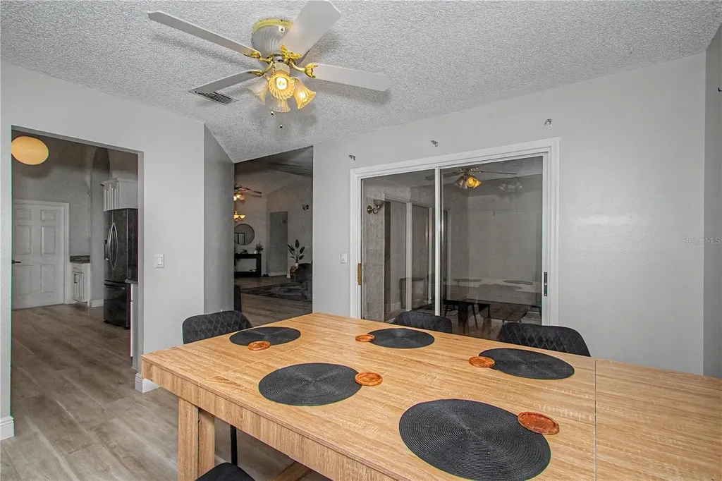 306 Oak Track Radial Ocala FL 34472