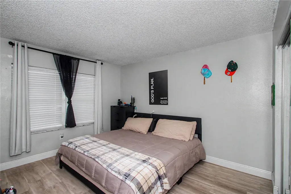 306 Oak Track Radial Ocala FL 34472