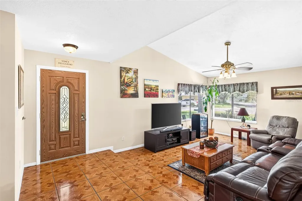 670 Stanhope Drive Casselberry FL 32707