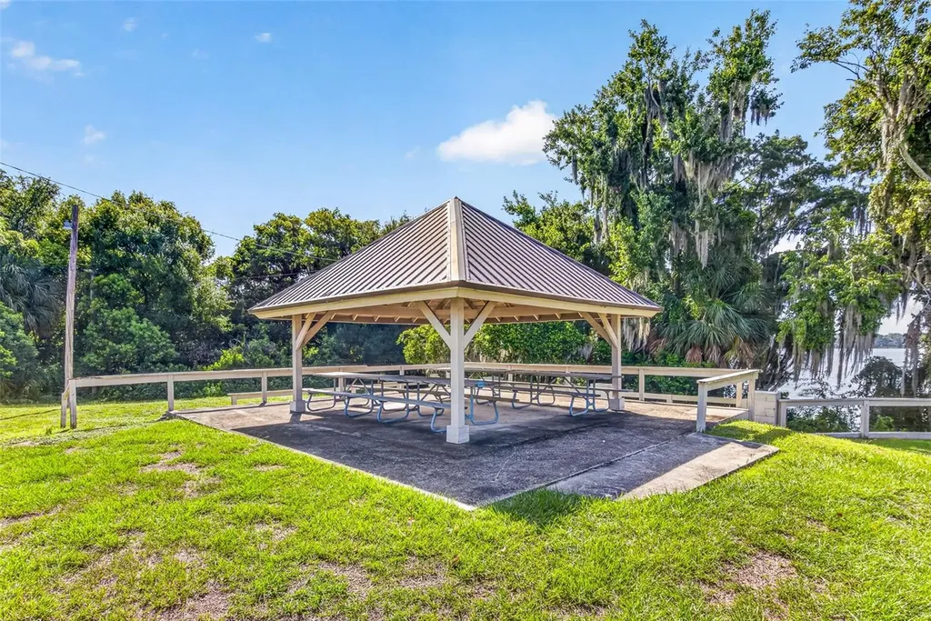 670 Stanhope Drive Casselberry FL 32707