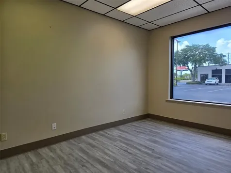 9225 Ulmerton Road Largo FL 33771