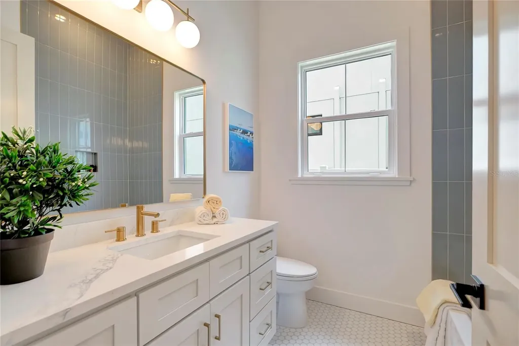 3106 W Coachman Avenue Tampa FL 33611