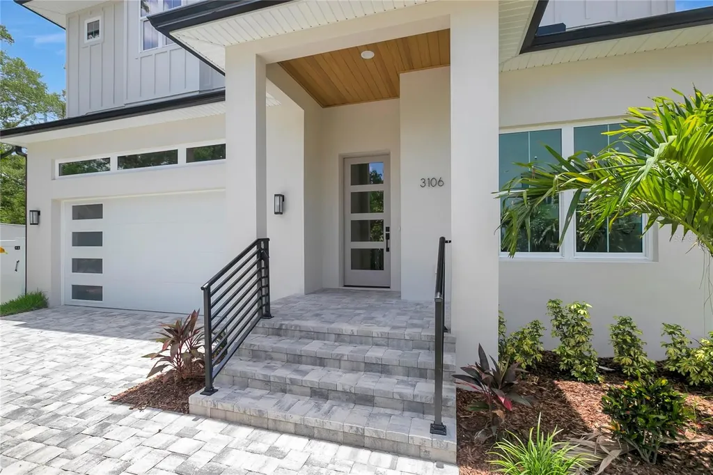 3106 W Coachman Avenue Tampa FL 33611