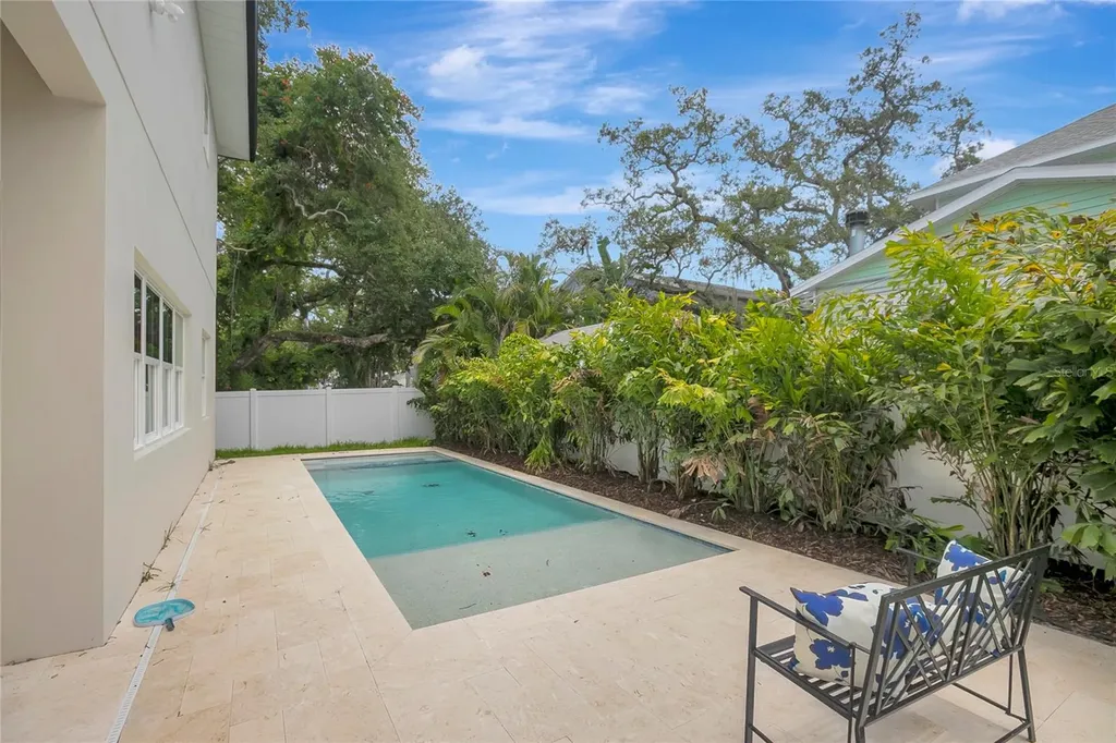 3106 W Coachman Avenue Tampa FL 33611