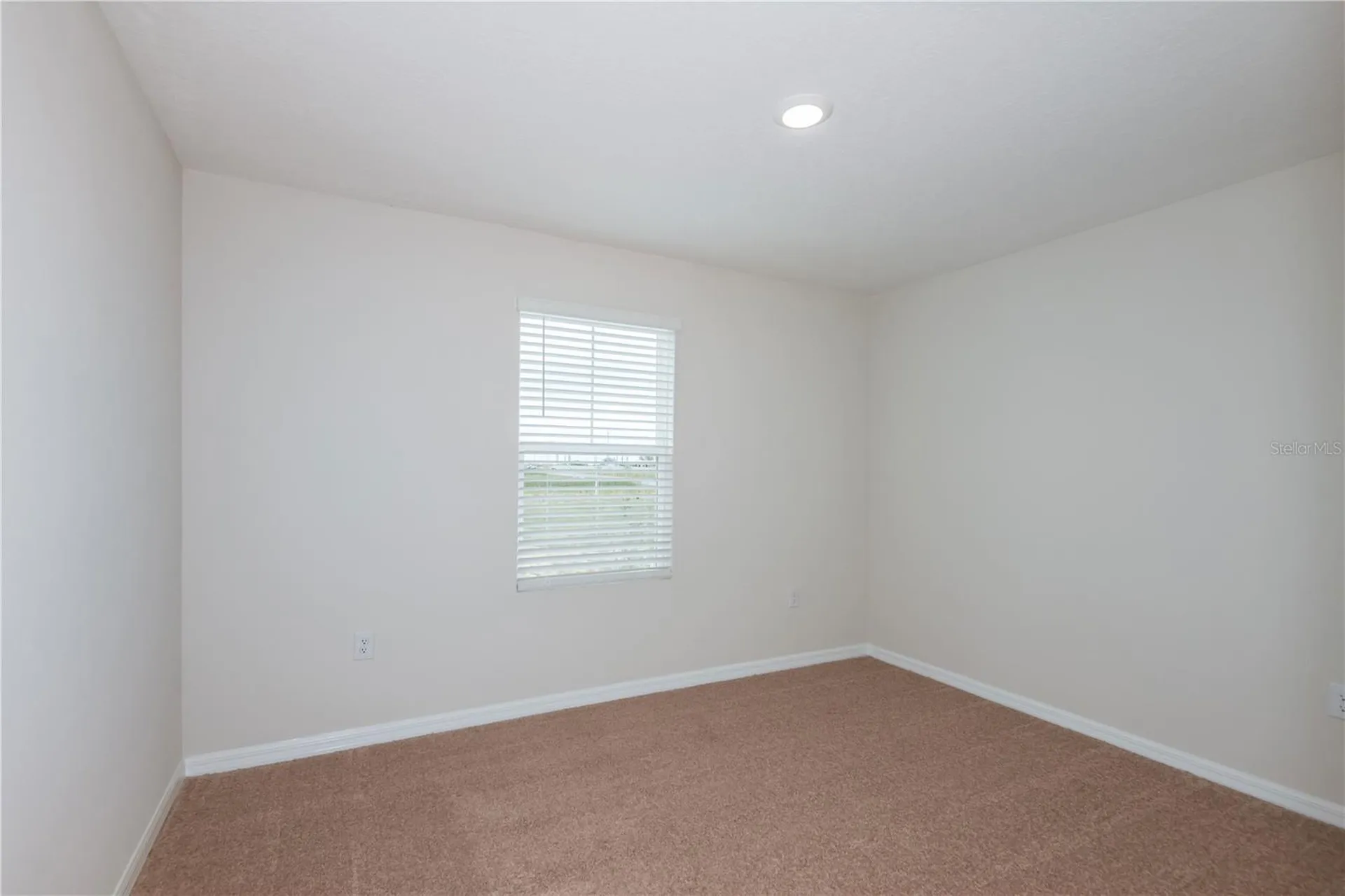 9872 Pelican Coast Drive Dade City FL 33525