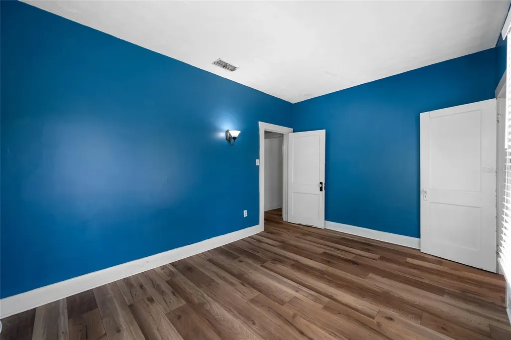 2208 N Lincoln Avenue Tampa FL 33607