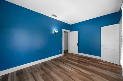 2208 N Lincoln Avenue Tampa FL 33607