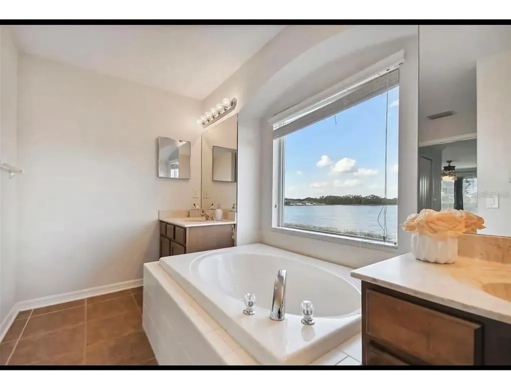 632 Tanana Fall Drive Ruskin FL 33570
