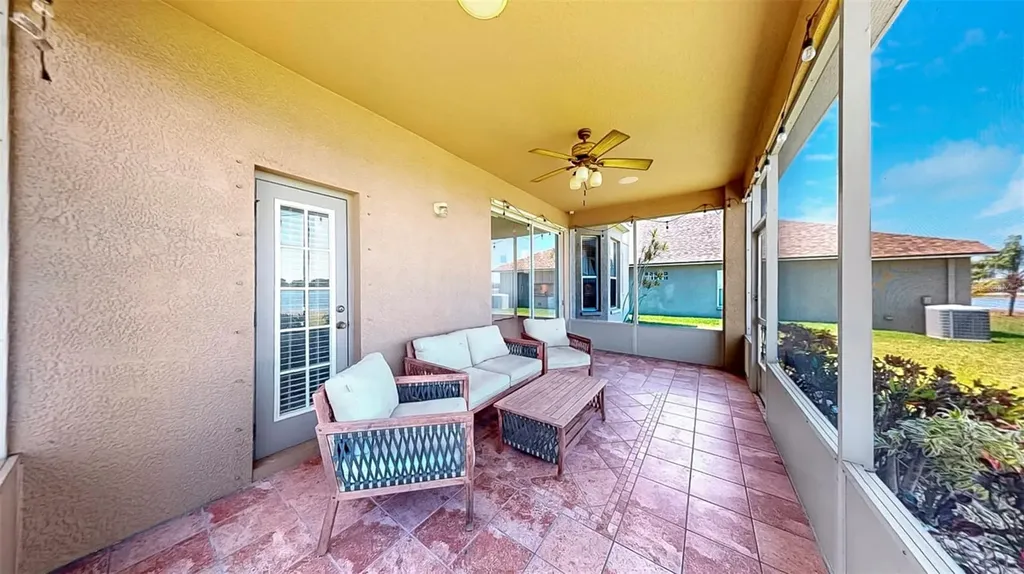 632 Tanana Fall Drive Ruskin FL 33570