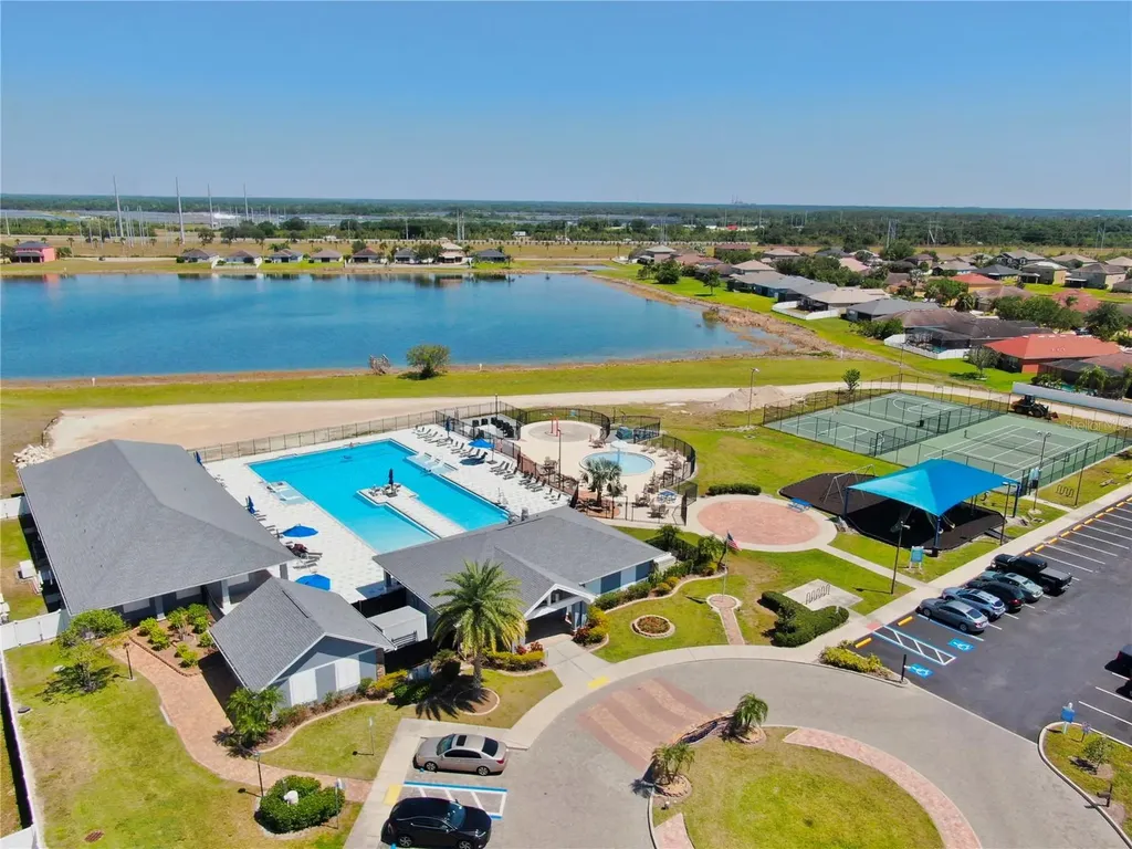 632 Tanana Fall Drive Ruskin FL 33570