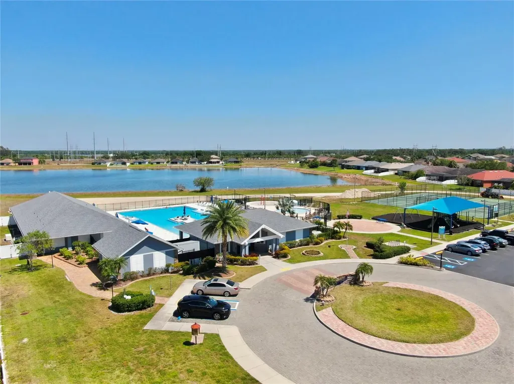632 Tanana Fall Drive Ruskin FL 33570