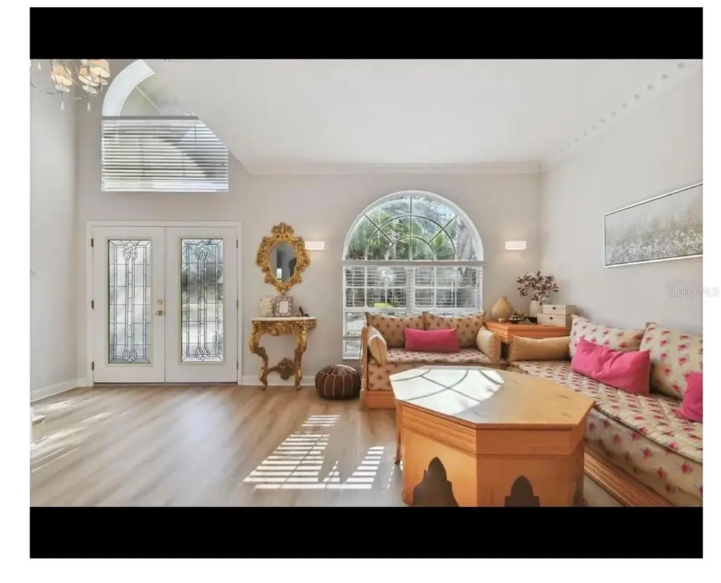 632 Tanana Fall Drive Ruskin FL 33570