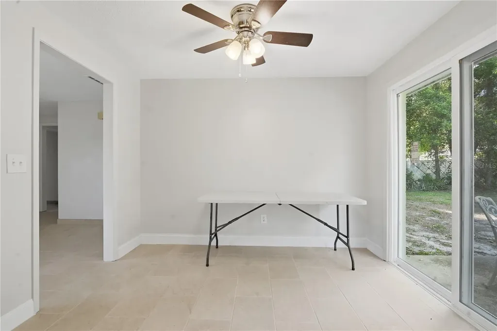 1528 Valencia Avenue Daytona Beach FL 32117