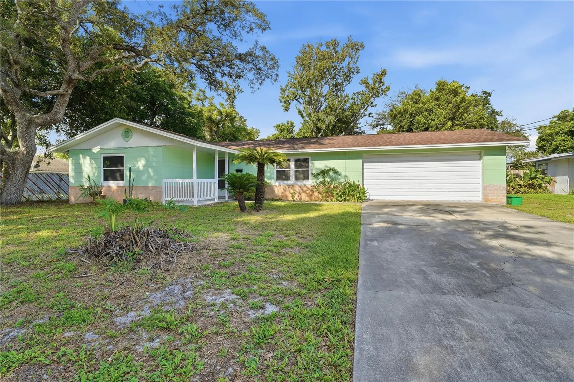 1528 Valencia Avenue Daytona Beach FL 32117