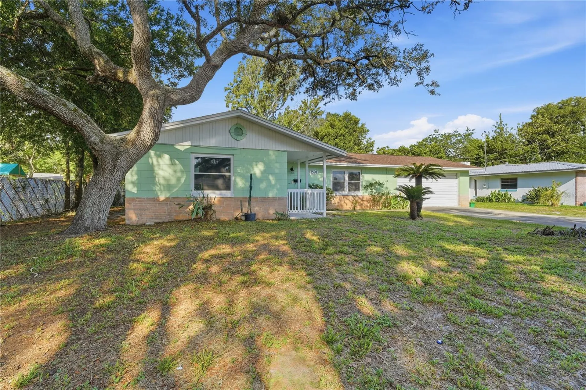1528 Valencia Avenue Daytona Beach FL 32117