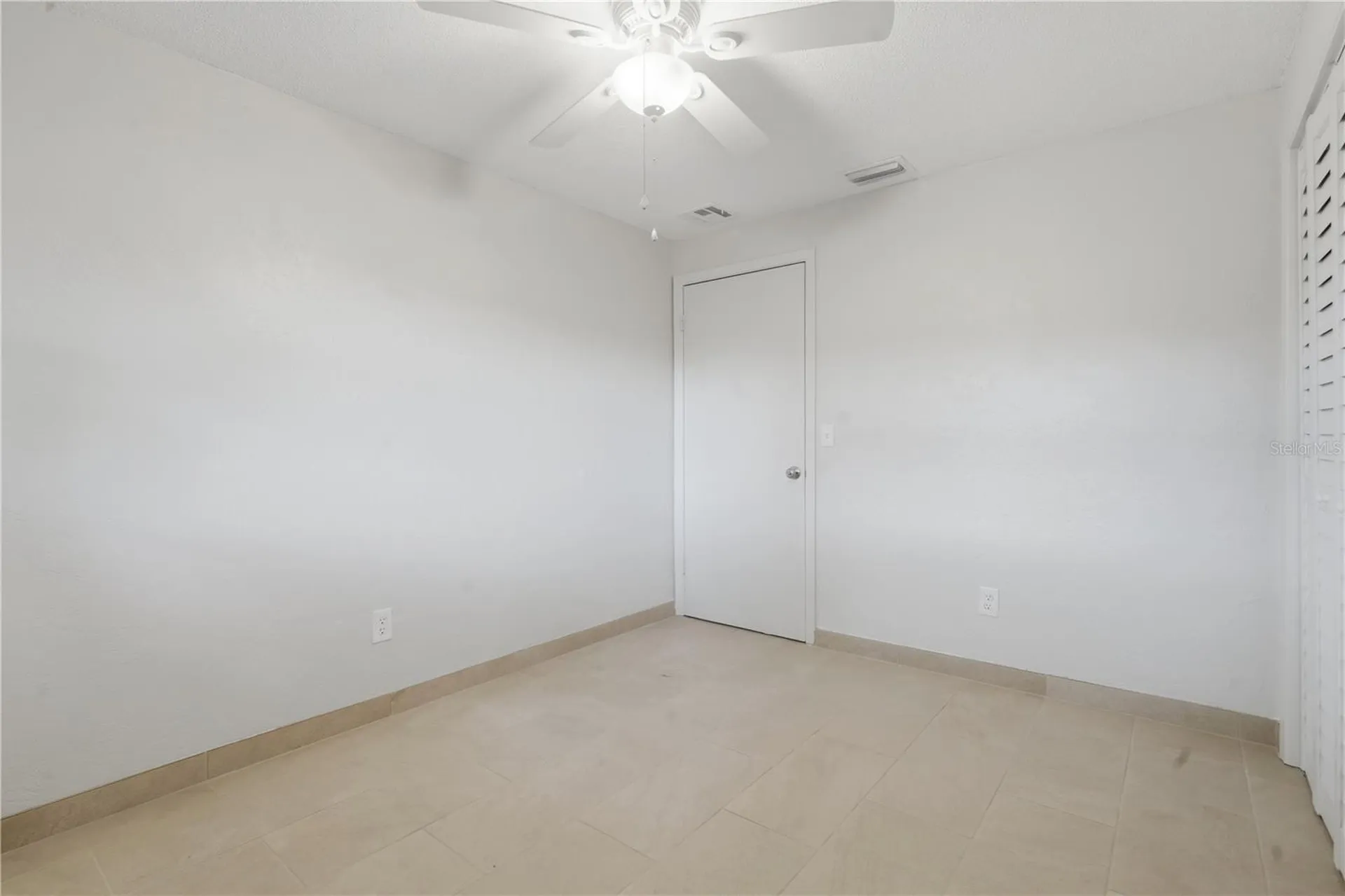 1528 Valencia Avenue Daytona Beach FL 32117