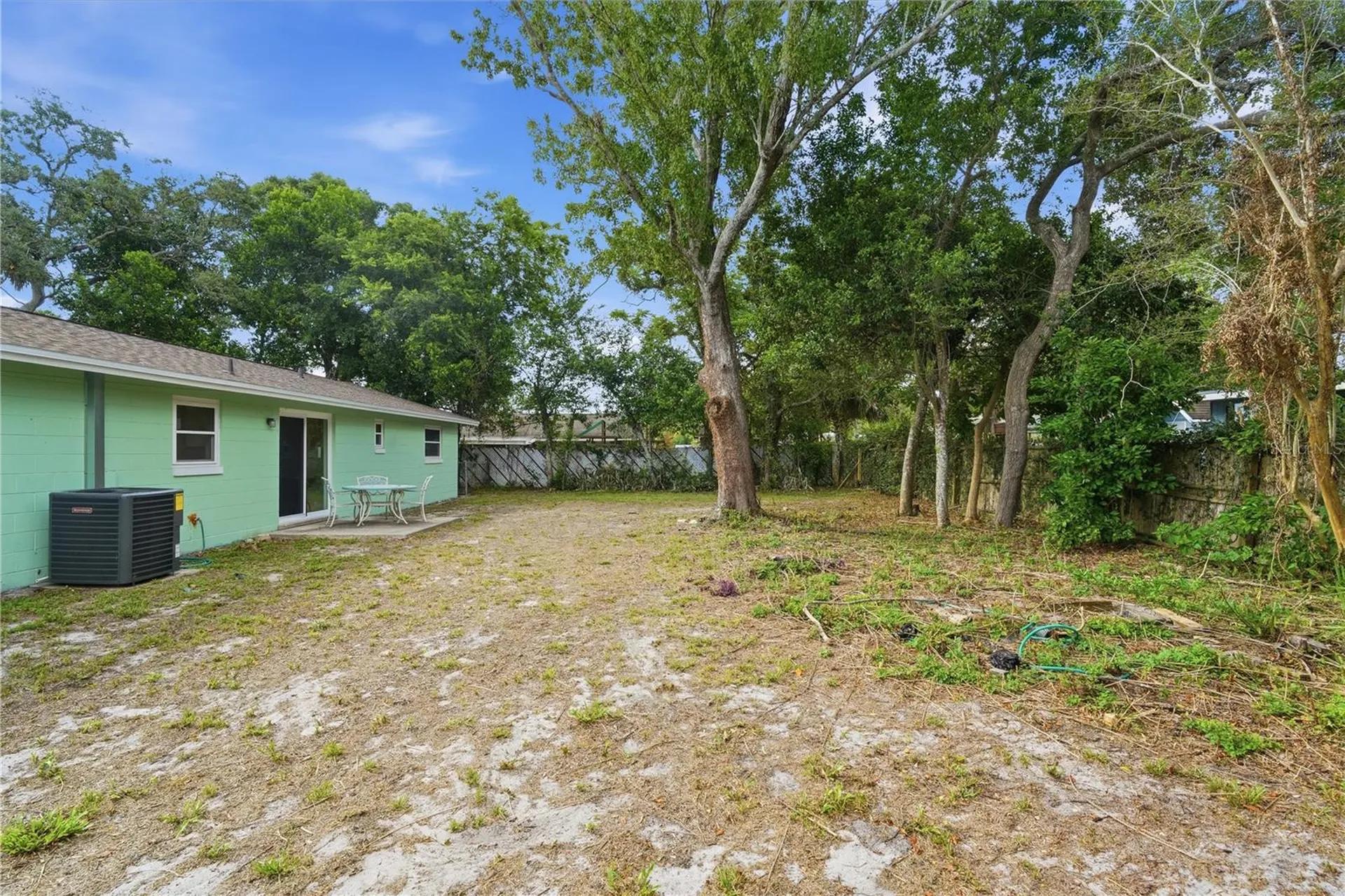 1528 Valencia Avenue Daytona Beach FL 32117