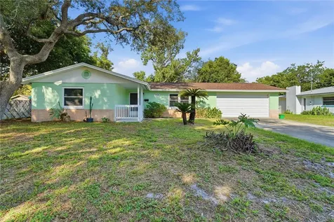1528 Valencia Avenue Daytona Beach FL 32117