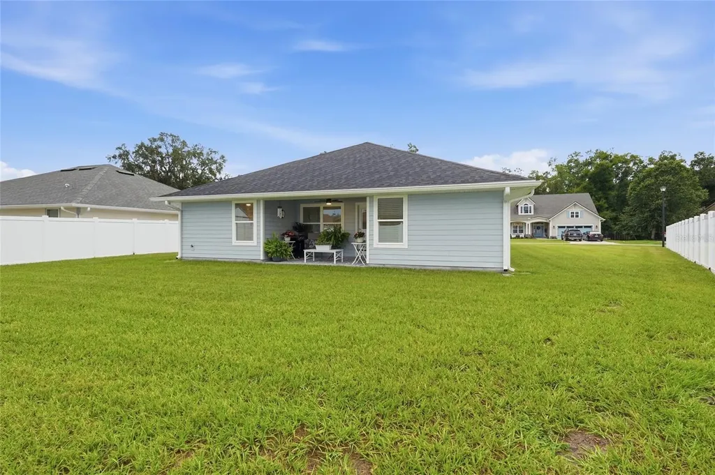 203 SW Silver Palm Drive Lake City FL 32024