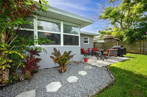 703 24th Street SW Largo FL 33770