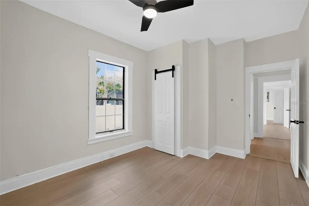 813 E New Orleans Avenue Tampa FL 33603
