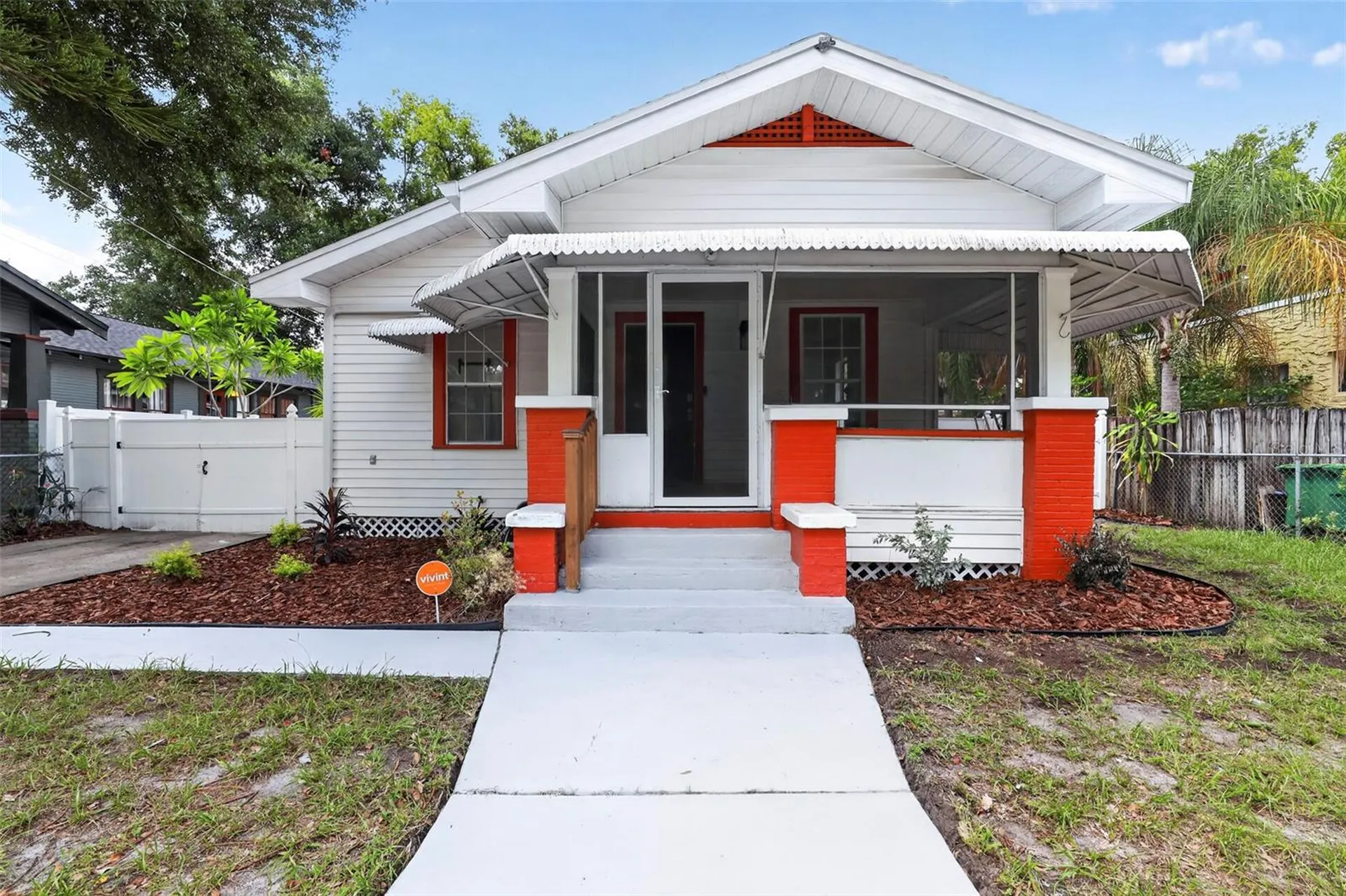 813 E New Orleans Avenue Tampa FL 33603