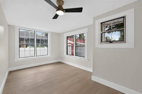 813 E New Orleans Avenue Tampa FL 33603