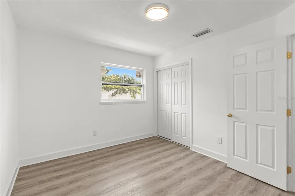 2917 W Clifton Street Tampa FL 33614