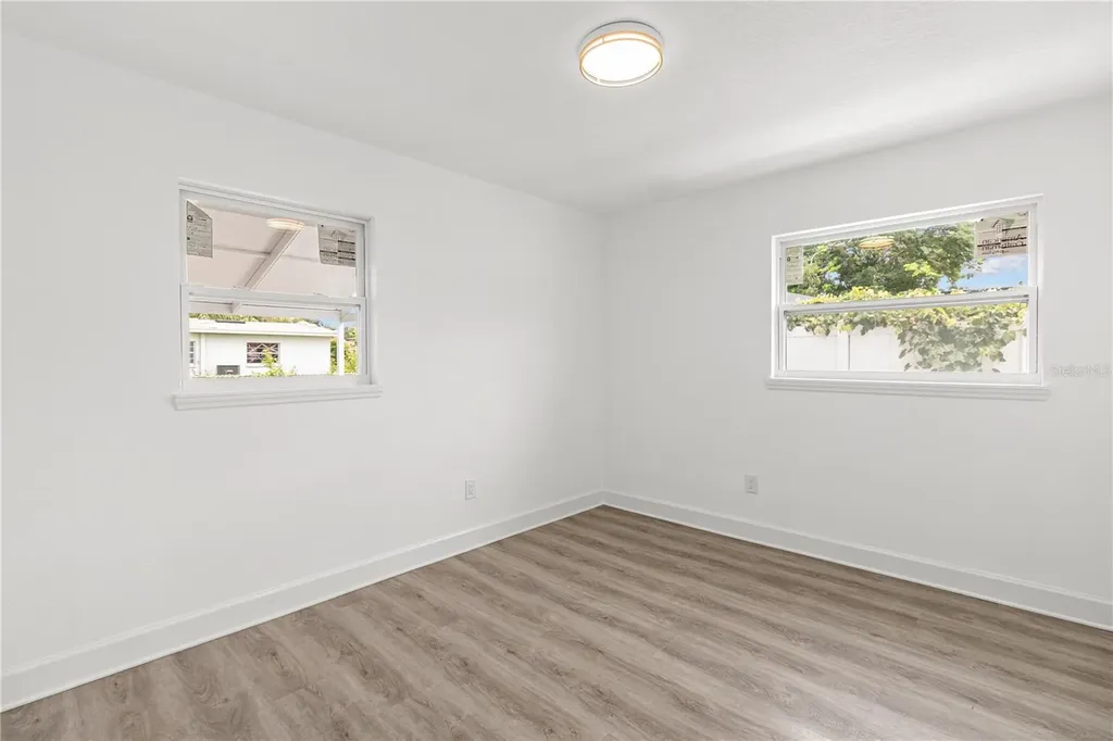 2917 W Clifton Street Tampa FL 33614